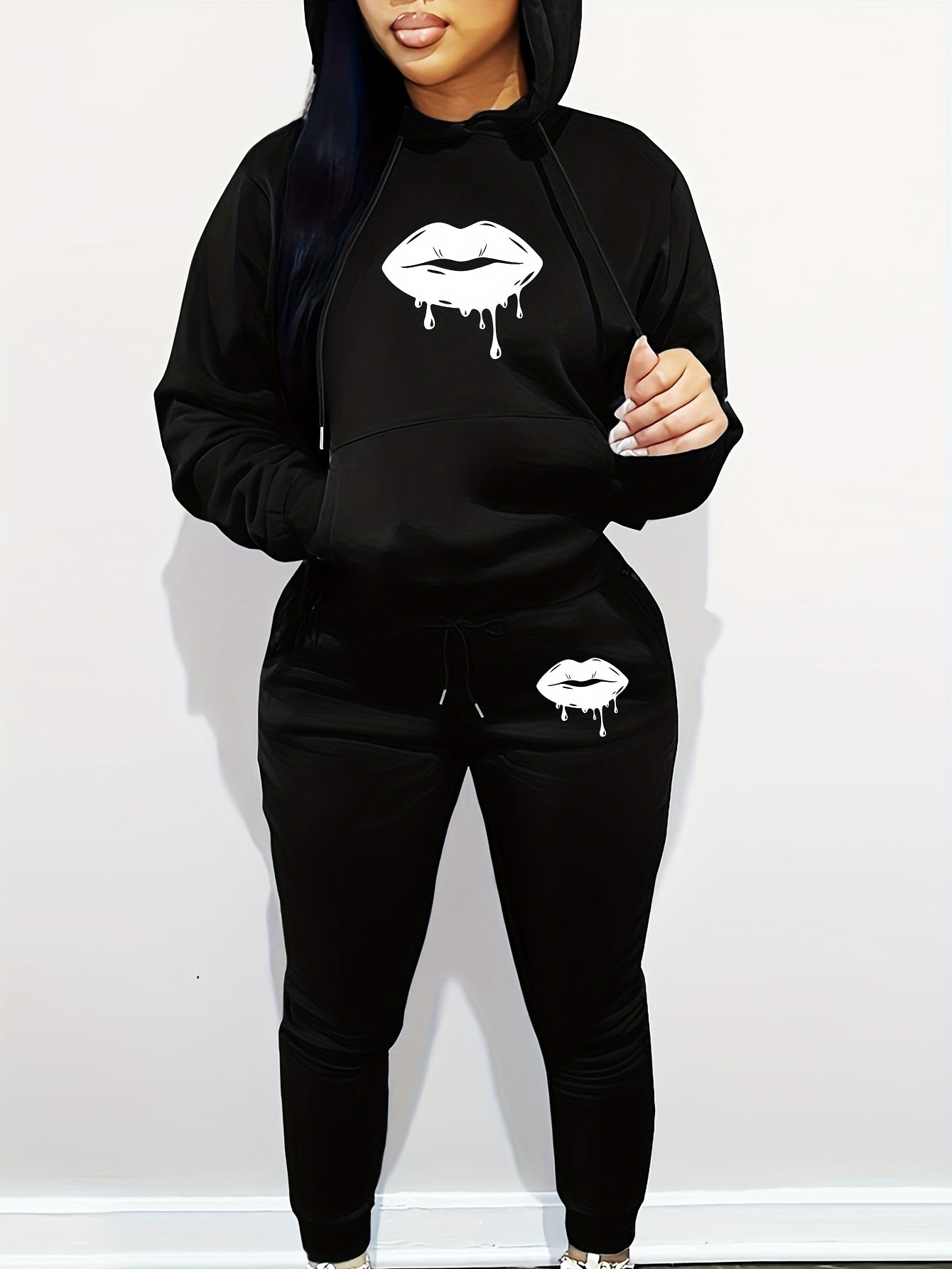 Women'S Casual Two-Piece Set - Gray Hoodie with Black Lip Print & Matching Pants, Long Sleeve, Drawstring Hood, Pockets, Comfortable Fall/Winter Outfit, Comfortable Clothing | Playful Design | Drawstring Hoodie
