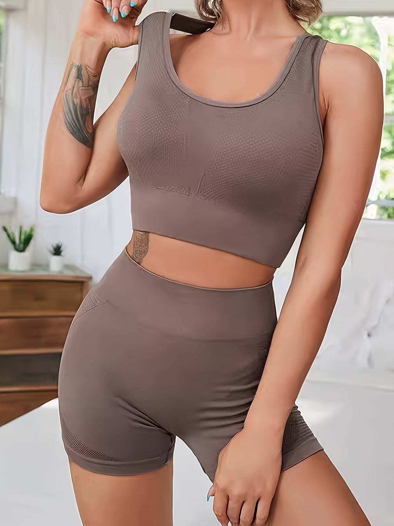 Women'S High-Waisted Peach Sports Bra and Shorts Set - Double-Cross Back Design, Stretchy Polyamide & Elastane, Perfect for Fitness and Sports, Sports Bra Set|Stretchy Fabric|Elastic Waistband, Sports Bra
