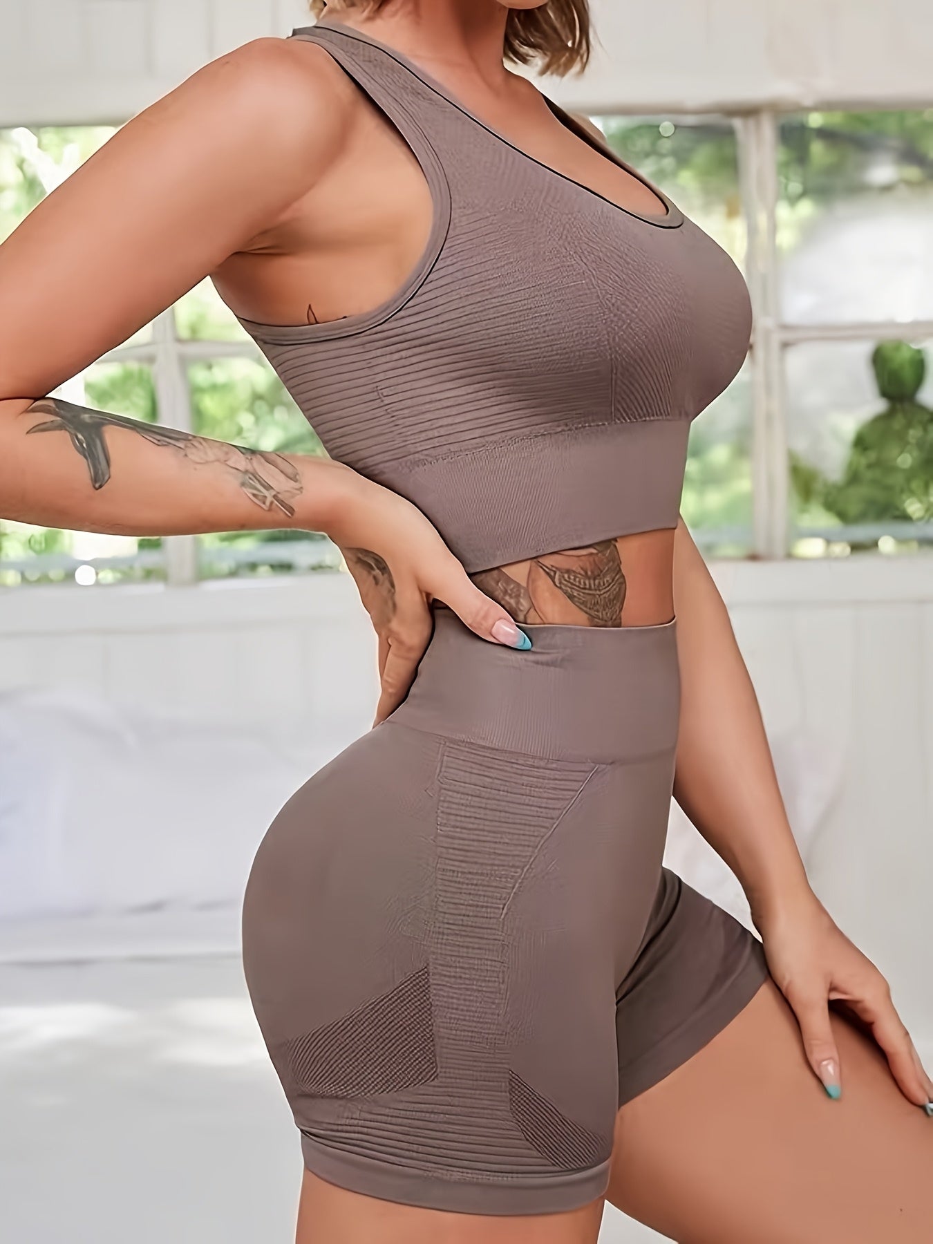 Women'S High-Waisted Peach Sports Bra and Shorts Set - Double-Cross Back Design, Stretchy Polyamide & Elastane, Perfect for Fitness and Sports, Sports Bra Set|Stretchy Fabric|Elastic Waistband, Sports Bra