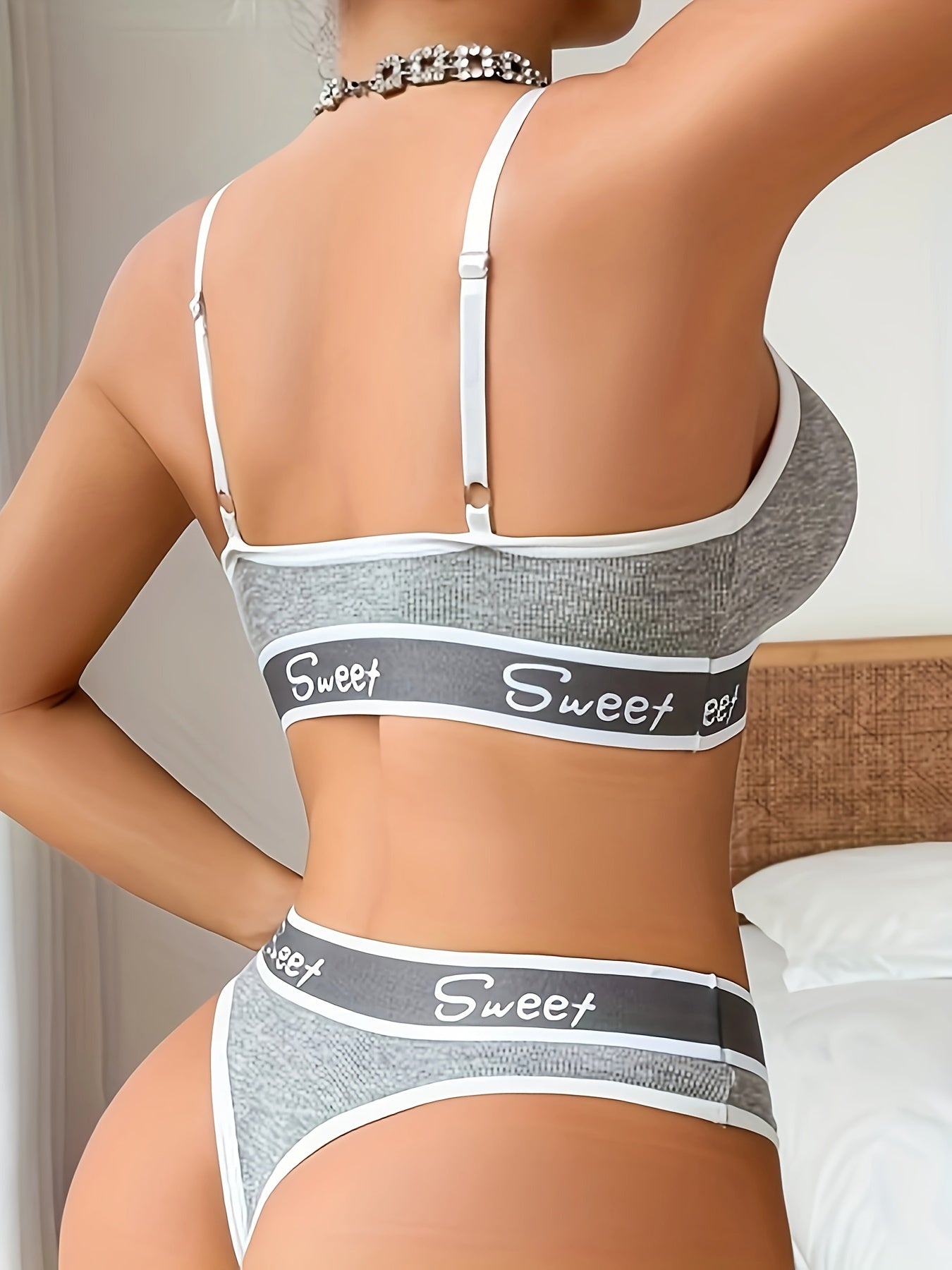 [Triangle Cup Knit Fabric Set] 1 Set Viscose Lash Sets, Solid Color, Backless Mature Style, Knit Fabric, Adult Applicable, Triangle Cup Bralette and Panty Set