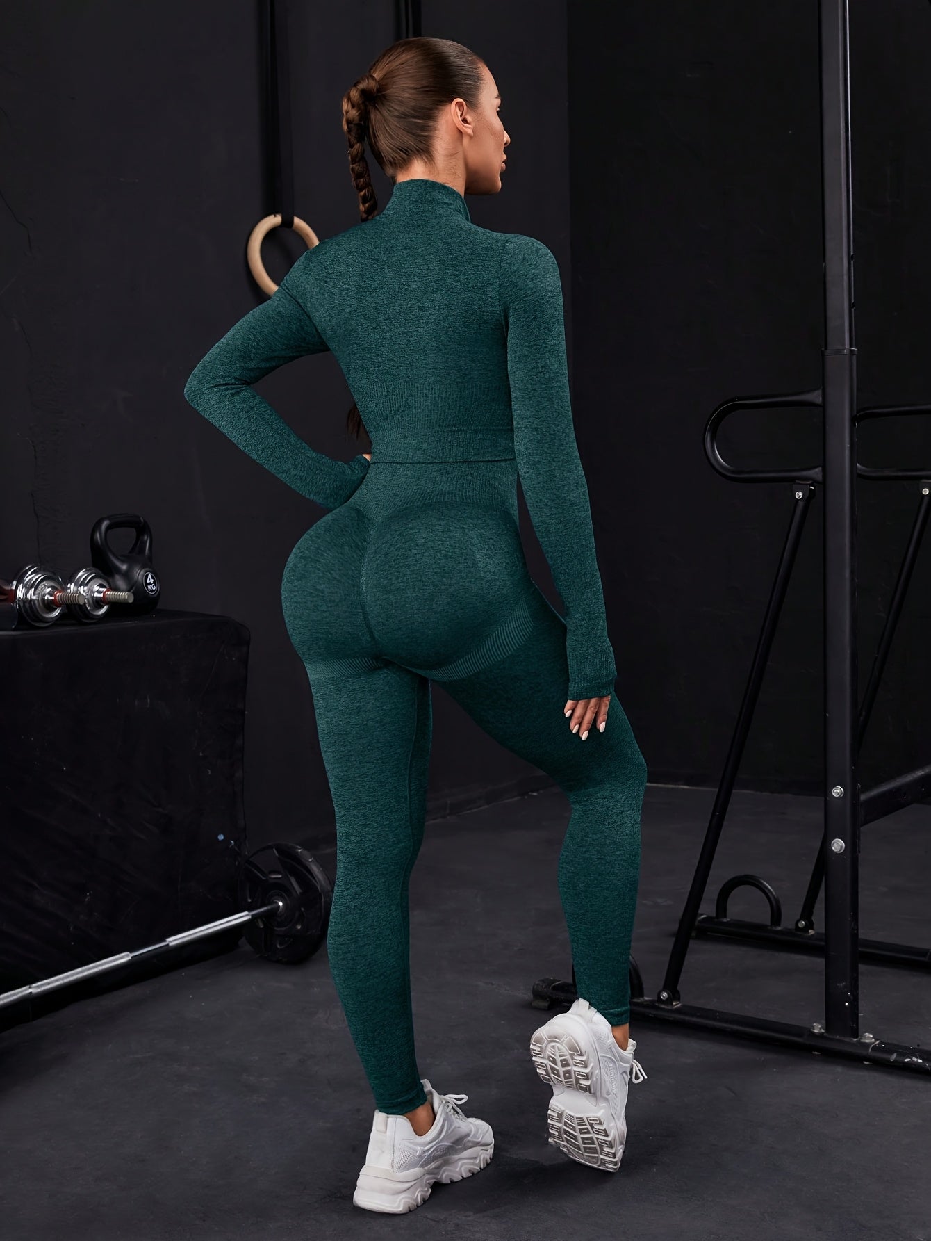 Seamless Sports Set - Thumbholes, Top-stitching, Zipper for Active Wear
